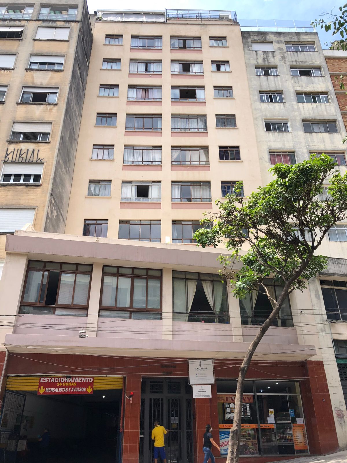 Prédio residencial antes do retrofit